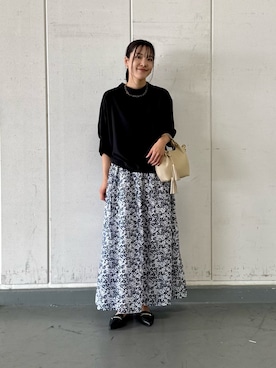 「ITEMS URBANRESEARCH（アイテムズ アーバンリサーチ）のシアー5ブソデハイネックブラウス（シャツ/ブラウス）」を使った、REINAさん（レディース・162cm）の秋コーディネート