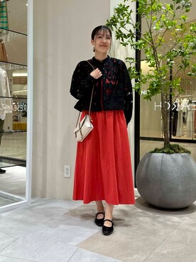 「URBANRESEARCH」｜「アイテム（バレエシューズ）」を使った、REINAさん（レディース・162cm）の春コーディネート