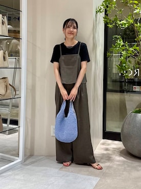 「URBANRESEARCH」｜「アイテム（サロペット/オーバーオール）」を使った、REINAさん（レディース・162cm）の夏コーディネート