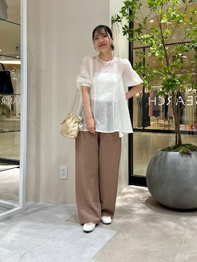 「URBANRESEARCH」｜「アイテム（バレエシューズ）」を使った、REINAさん（レディース・162cm）の春コーディネート