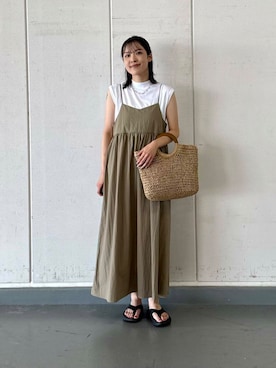 「URBANRESEARCH」｜「アイテム（ワンピース/ドレス）」を使った、REINAさん（レディース・162cm）の夏コーディネート