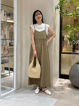 「URBANRESEARCH」｜「アイテム（ワンピース/ドレス）」を使った、REINAさん（レディース・162cm）の夏コーディネート