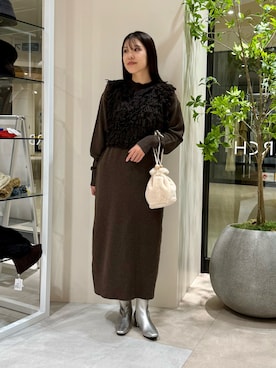 「アイテム（バッグ）」を使った、REINAさん（レディース・162cm）の秋コーディネート