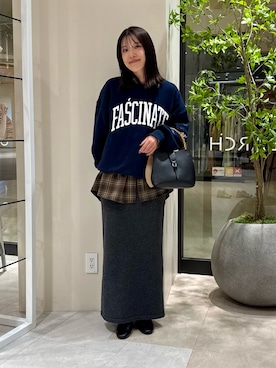 「ITEMS URBANRESEARCH（アイテムズ アーバンリサーチ）のアイテム（シャツ/ブラウス）」を使った、REINAさん（レディース・162cm）の秋コーディネート