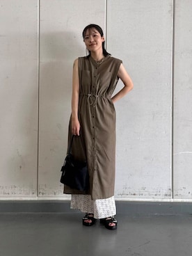 「URBANRESEARCH」｜「アイテム（ワンピース/ドレス）」を使った、REINAさん（レディース・162cm）の夏コーディネート