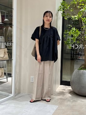 「ITEMS URBANRESEARCH（アイテムズ アーバンリサーチ）のアイテム（Tシャツ/カットソー）」を使った、REINAさん（レディース・162cm）の夏コーディネート
