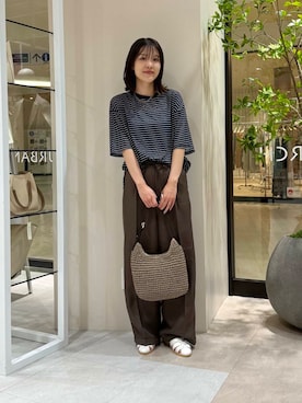 「アイテム（シューズ）」を使った、REINAさん（レディース・162cm）の夏コーディネート