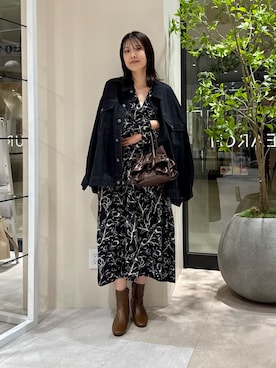 「RODE SKO（ロデスコ）のアイテム」を使った、REINAさん（レディース・162cm）の秋コーディネート