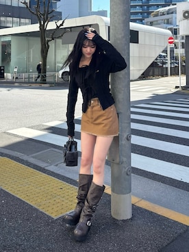 「EMODA（エモダ）のアイテム」を使った、佐藤百華さん（レディース・165cm）の春コーディネート