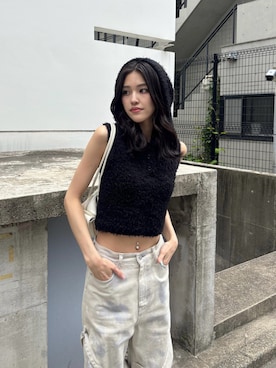 「アイテム（タンクトップ）」を使った、佐藤百華さん（レディース・165cm）の春コーディネート