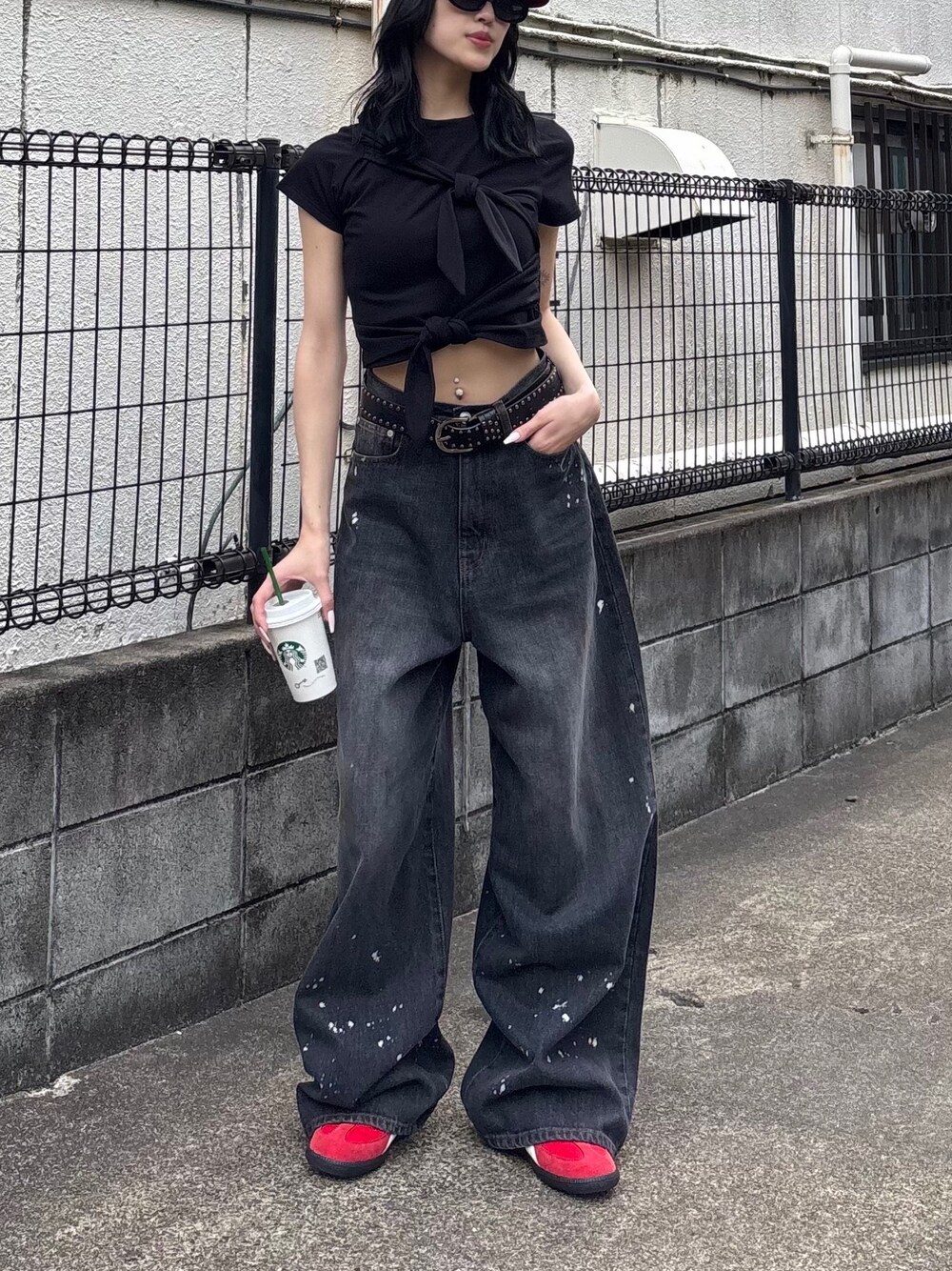 2025.04.30 UP｜エモダ（EMODA）、佐藤百華、25303800｜RUNWAY