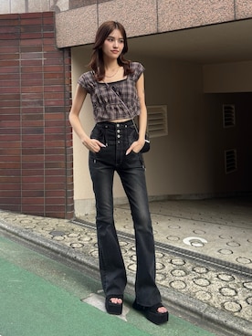 「アイテム（タンクトップ）」を使った、佐藤百華さん（レディース・165cm）の夏コーディネート