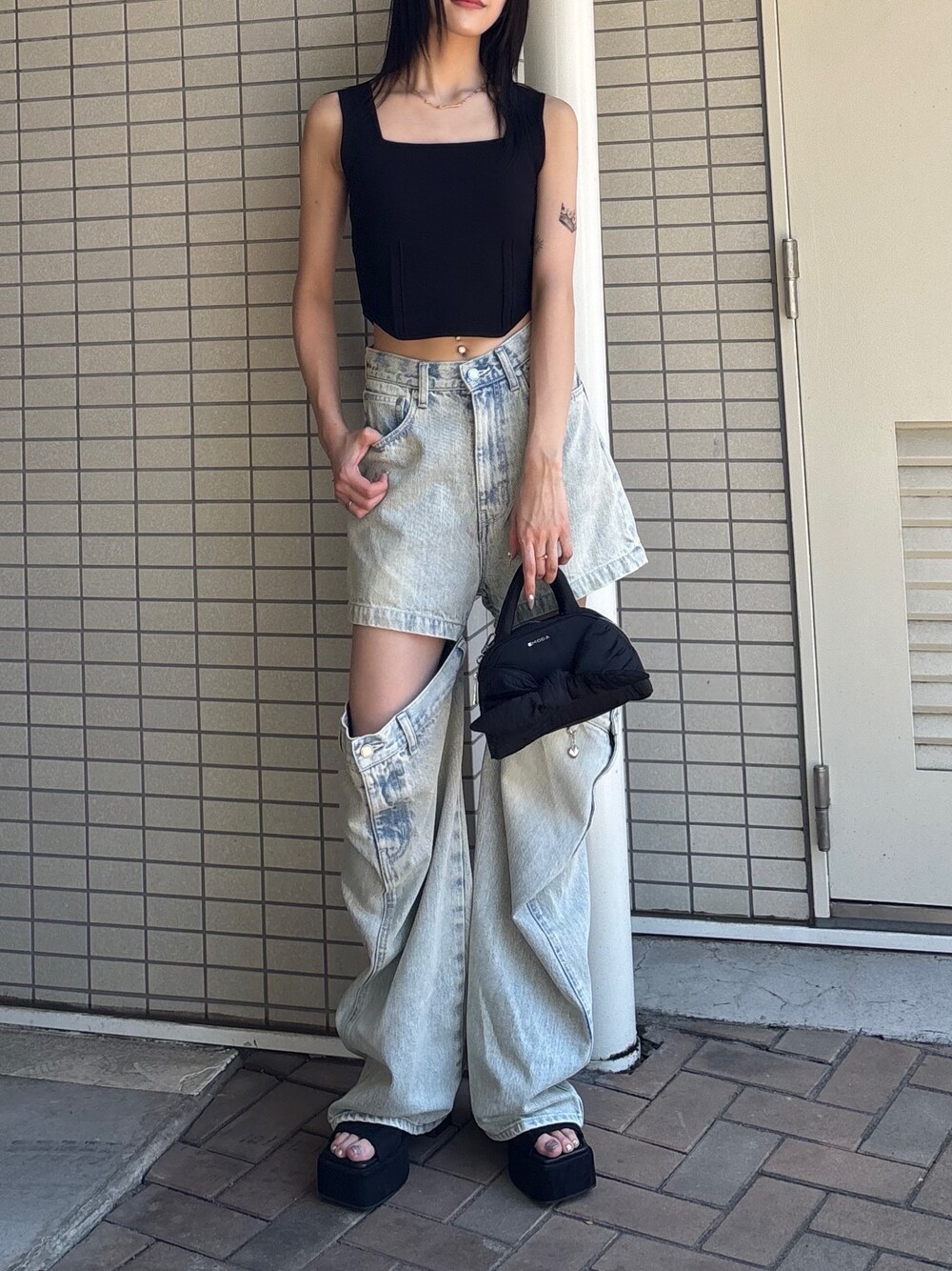 2025.06.11 UP｜エモダ（EMODA）、佐藤百華、25452978｜RUNWAY