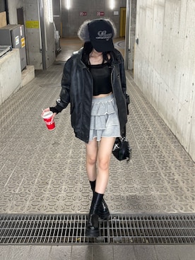 「EMODA（エモダ）のアイテム」を使った、佐藤百華さん（レディース・165cm）の秋コーディネート
