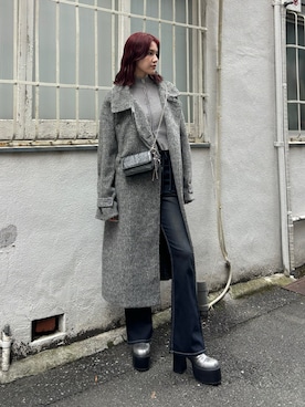 「EMODA（エモダ）のアイテム（その他アウター）」を使った、佐藤百華さん（レディース・165cm）の秋コーディネート