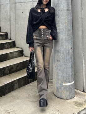 「EMODA（エモダ）のアイテム（パンツ）」を使った、佐藤百華さん（レディース・165cm）の秋コーディネート