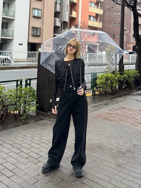 「EMODA（エモダ）のアイテム（ベスト）」を使った、佐藤百華さん（レディース・165cm）の冬コーディネート