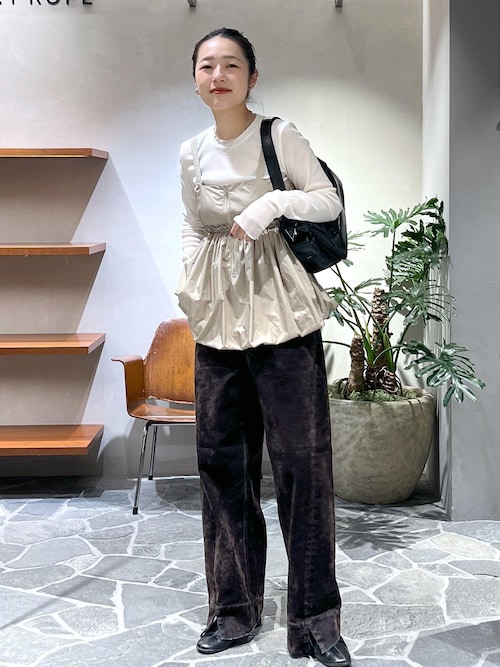 セール】サスペンダーペプラムジレセットベロアプルオーバー（T