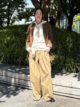 「ADAM ET ROPE'（アダムエロペ）のアイテム（スラックス）」を使った、muta0629さん（レディース・163cm）の夏コーディネート