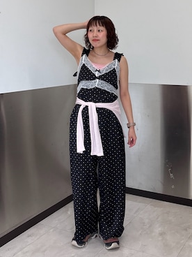 「w closet（ダブルクローゼット）のドットキャミサロペット（サロペット/オーバーオール、ブラック系）」を使った、naoさん（レディース・151cm）の夏コーディネート
