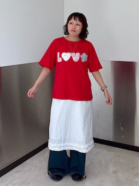 「w closet（ダブルクローゼット）のLOVE Tシャツ（Tシャツ/カットソー、レッド系）」を使った、naoさん（レディース・151cm）の夏コーディネート