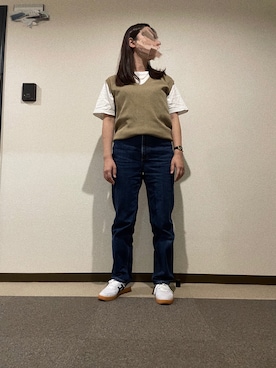 「GU（ジーユー）のアイテム（デニムパンツ、ブルー系）」を使った、Nannaさん（レディース・158cm）の秋コーディネート