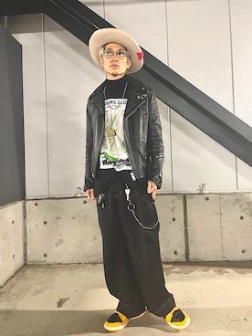 「CODY SANDERSON（コディサンダーソン）のアイテム（アクセサリー）」を使った、後藤ユースケさん（メンズ・170cm）の春コーディネート