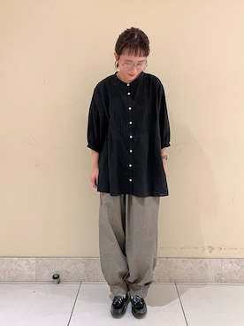 「Samansa Mos2（サマンサ モスモス）の【速乾製品】ギャザーテーパードパンツ（その他パンツ、グレー系）」を使った、ワカナ︎☺︎さん（レディース・154cm）の春コーディネート