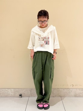 「Samansa Mos2（サマンサ モスモス）のカーゴパンツ（カーゴパンツ、グリーン系）」を使った、ワカナ︎☺︎さん（レディース・154cm）の春コーディネート
