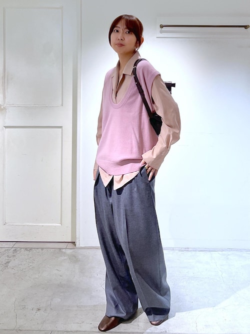 定価117700円 ロエベ タック ワイド パンツ ベージュ 50 メンズ 定価117700円 ロエベ タック ワイド パンツ ベージュ 50 メンズ