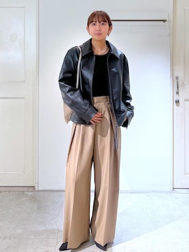 「アイテム（ブルゾン）」を使った、EBATAさん（レディース・162cm）の秋コーディネート