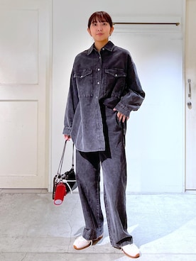 「アイテム（キーホルダー）」を使った、EBATAさん（レディース・162cm）の夏コーディネート