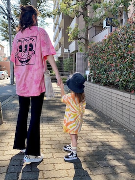 「お揃い」｜「アイテム（スリッポン）」を使った、GUCCIさん（レディース・167cm）の秋コーディネート