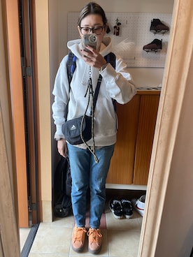 「アイテム（バックパック/リュック）」を使った、marie52さん（レディース・171cm）の秋コーディネート