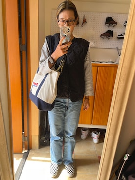 「アイテム（ダウンベスト）」を使った、marie52さん（レディース・171cm）の秋コーディネート