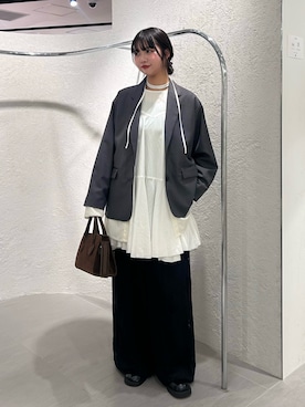 「KBF（ケイビーエフ）のアイテム（パンツ）」を使った、mizukiさん（レディース・159cm）の春コーディネート