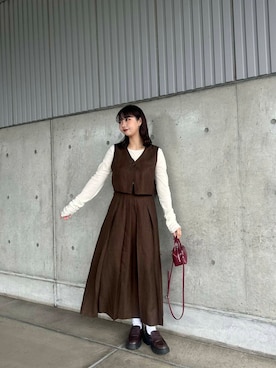 「KBF（ケイビーエフ）のベストセパレートワンピース（ワンピース）」を使った、mizukiさん（レディース・159cm）の秋コーディネート