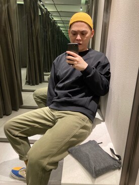 「Levis」｜「アイテム（財布/小物）」を使った、VictorZiv Chanさん（メンズ・168cm）の冬コーディネート