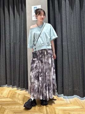 「JEANASIS（ジーナシス）の【抗菌防臭テープ付き】キリカエボリュームローファー/573242（ローファー、ブラック系）」を使った、mireiさん（レディース・159cm）の春コーディネート