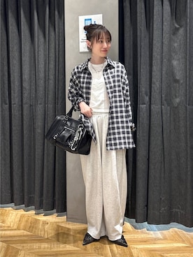「JEANASIS（ジーナシス）のアイテム（パンプス）」を使った、mireiさん（レディース・159cm）の秋コーディネート