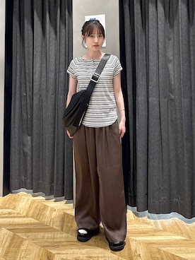 「JEANASIS（ジーナシス）のパファーボリュームサンダル/661919（サンダル、ブラック系）」を使った、mireiさん（レディース・159cm）の春コーディネート