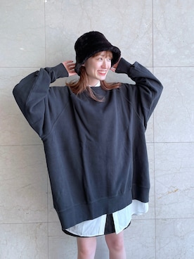 「ジーナシス」｜「アイテム（スウェット）」を使った、mireiさん（レディース・158cm）の秋コーディネート