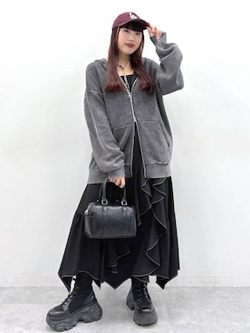 「PAGEBOY（ページボーイ）のレースアップソックスブーツ（ブーツ、ブラック系）」を使った、りりりさん（レディース・157cm）の春コーディネート