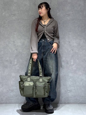 「PBLIM（ページボーイリム）の《UNISEX》スラブブリーチデニム（デニムパンツ）」を使った、りりりさん（レディース・157cm）の秋コーディネート