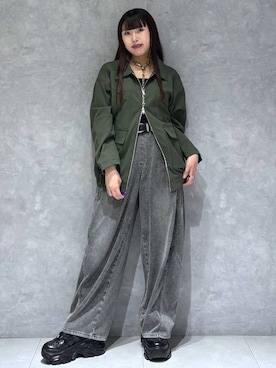 「PAGEBOY（ページボーイ）のプラットチャンキースニーカー（スニーカー、ブラック系）」を使った、りりりさん（レディース・157cm）の春コーディネート