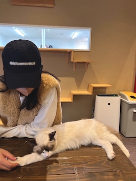 「thisisneverthat（ディスイズネバーザット）のアイテム（帽子）」を使った、mysg_さん（レディース・161cm）の冬コーディネート