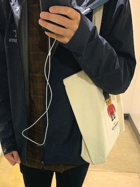 「ARC'TERYX（アークテリクス）のアイテム（ブルゾン）」を使った、こーすけさん（メンズ・183cm）の秋コーディネート
