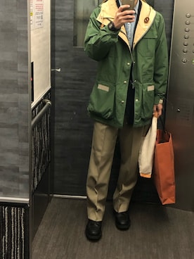 「アイテム（マウンテンパーカー）」を使った、tatsunokoさん（メンズ・165cm）の冬コーディネート