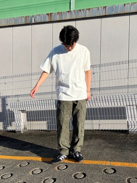「みんなの白Tフェス」｜「アイテム（カーゴパンツ）」を使った、Asai.Hirotoさん（メンズ・177cm）の夏コーディネート