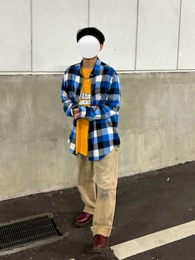 「アイテム（ドレスシューズ、レッド系）」を使った、Naoyaさん（メンズ・163cm）の秋コーディネート